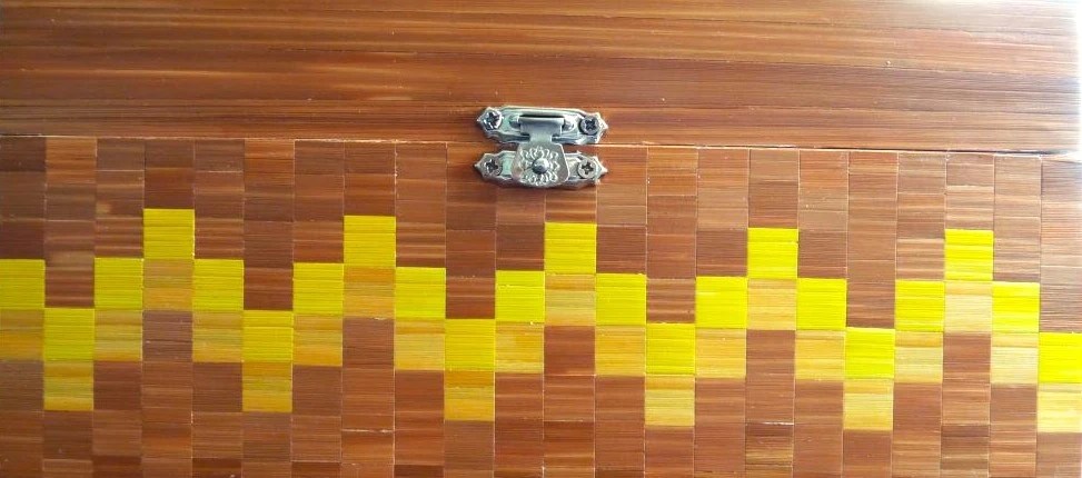 Marqueterie de paille - avant boite a pixels