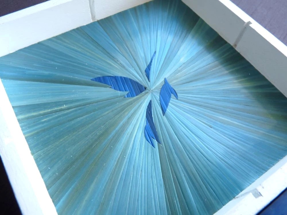 Intérieure d'une boîte à thé et coffret à chocolat - marqueterie de paille