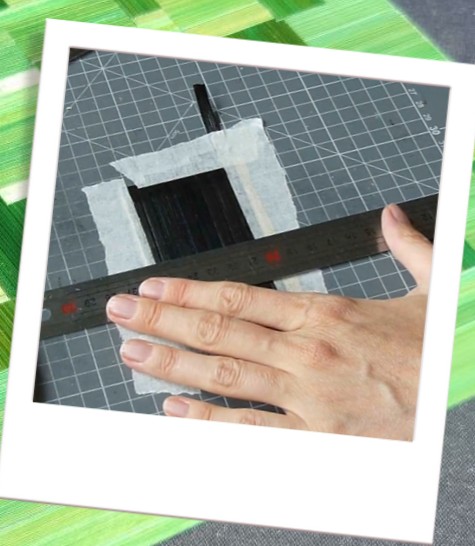 Motif-damier-en-marqueterie-de-paille