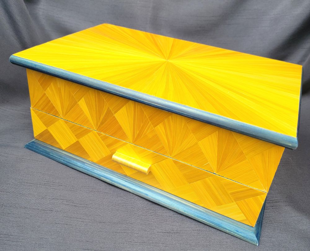 Boîte de marqueterie grand luxe