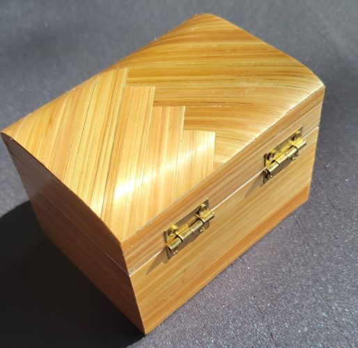 petit coffret de nuit